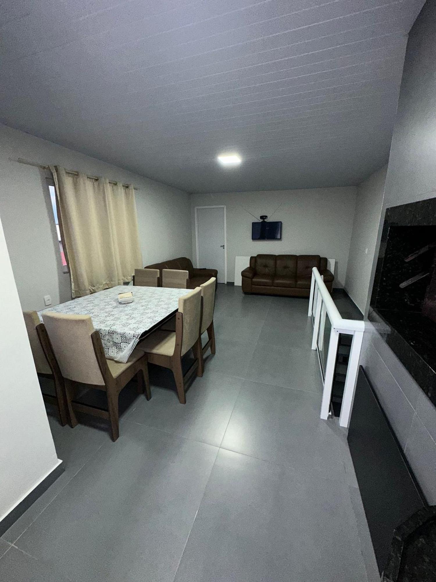 Residencial Wrubleski Sc Pinheira Exterior photo